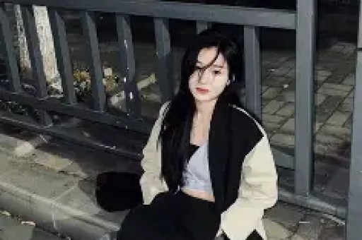 大瓜：奇瑞45岁高管大叔骚扰00后女员工我们和他孩子差不多大他怎么下得了手？